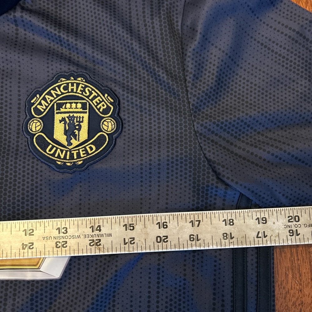 Manchester United Adidas Navy Soccer Jersey Kit Shirt Size Medium - Picture 3 of 5